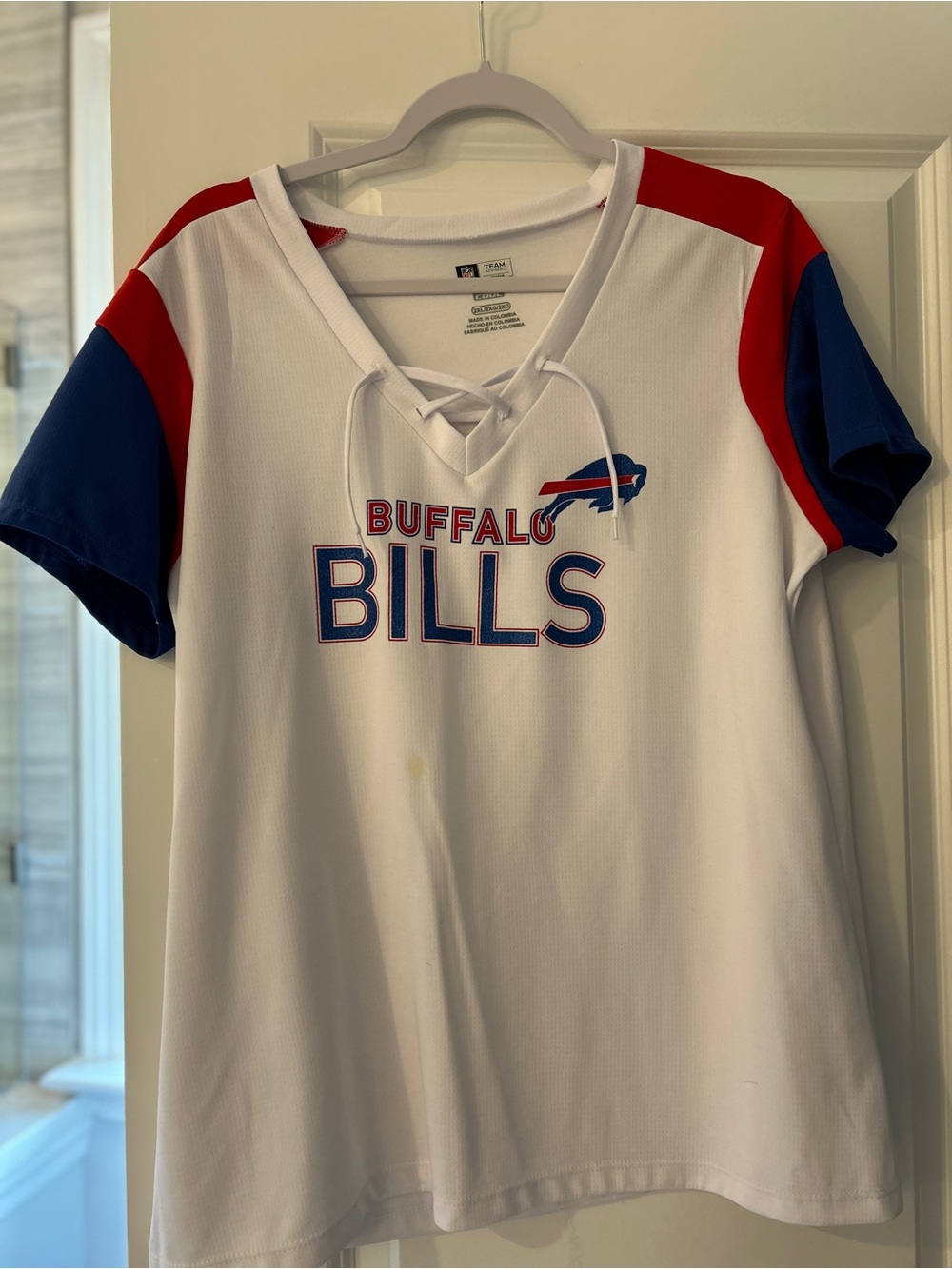 Lightweight Buffalo Bills Lace-Up Fan Jersey size 2 XL in perfect condition